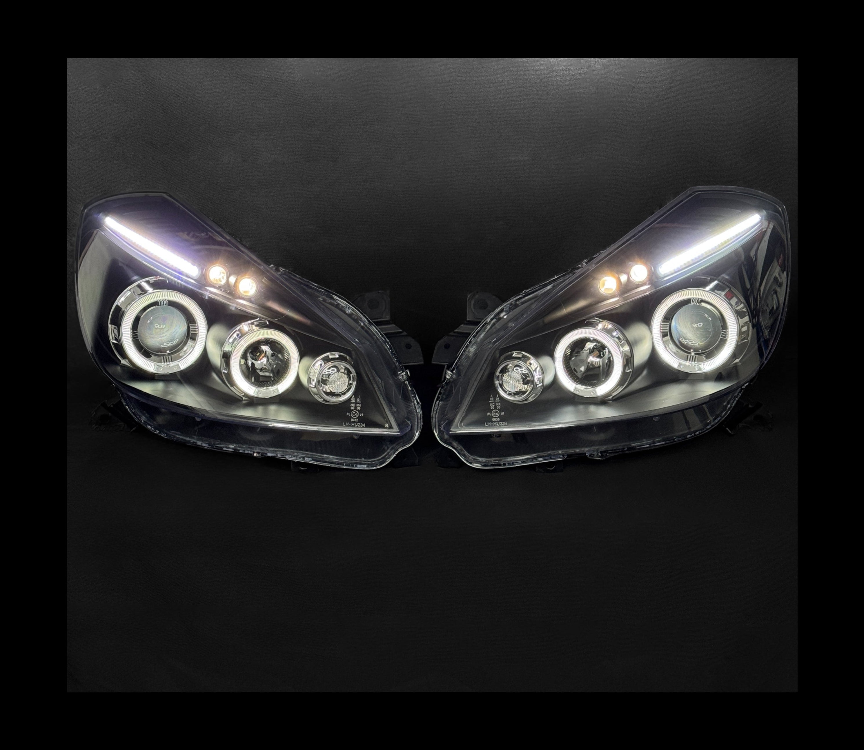Paire de phares avant FULL LED Neuf Clio 3 RS / Clio 3 classique